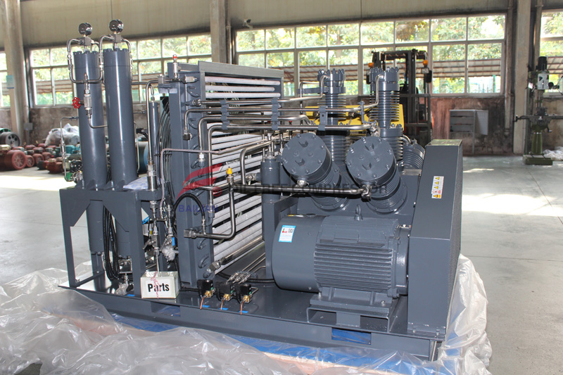 High Pressure Oil Field Gamitin Oil Free Air Compressor 30Mpa