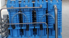 Mataas na presyon ng langis libreng oxygen compressor.