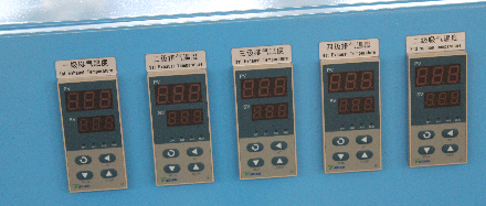 Mataas na presyon ng langis libreng oxygen compressor.